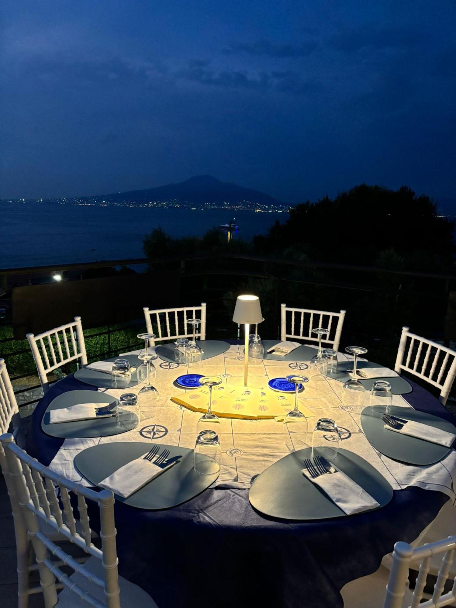 Eden Bleu Hotel Vico Equense Exterior foto